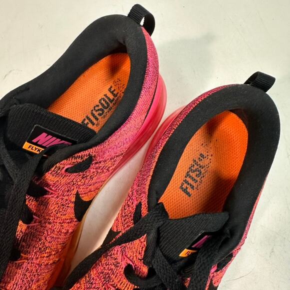 EUC Nike WMNS Flyknit Air Max Total Orange/Black/Pink/Fireberry Running Shoe 9 - Picture 10 of 12
